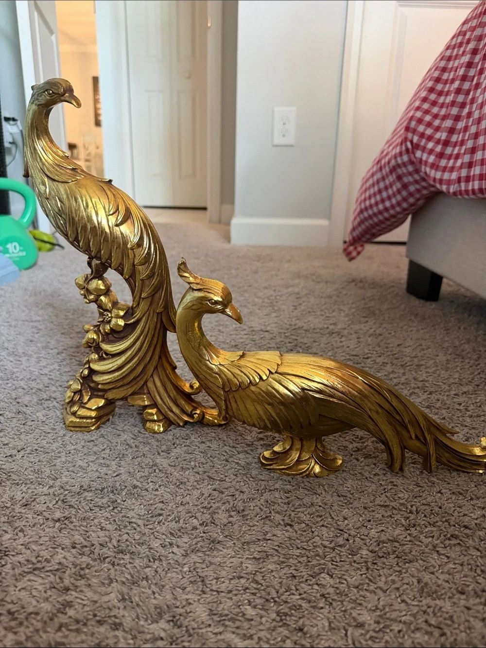 Vintage Syroco Gold Peacock Set - Elegant Pair for Living Room